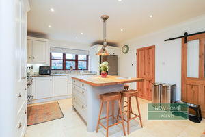 Photo 31- click for photo gallery